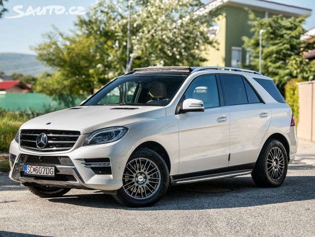 Mercedes Třída M